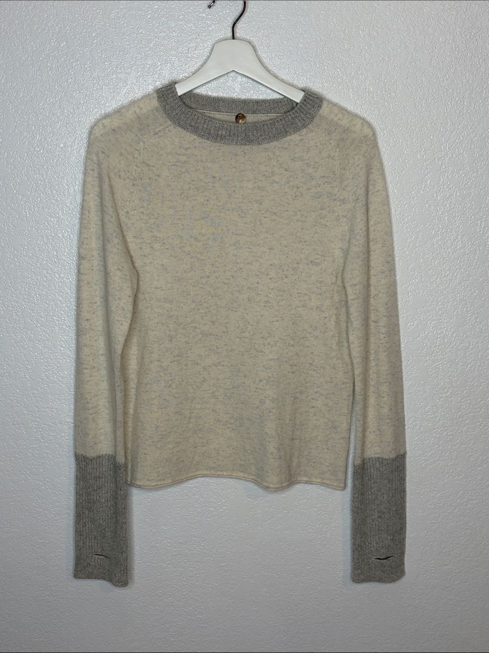 Margret O’Leary White & Gray Contrast Cashmere Crew Neck Sweater Size Large